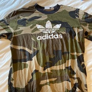 Adidas T Shirt